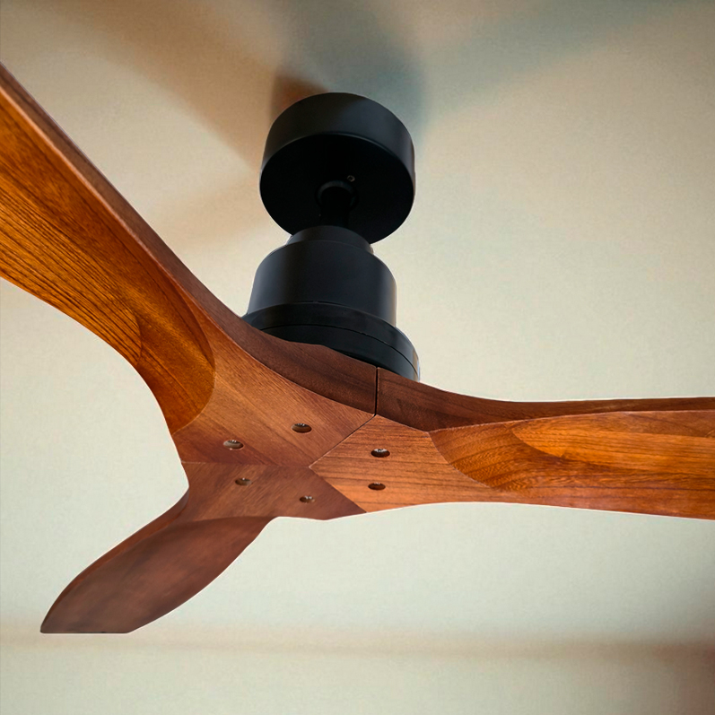 Пример установки DREAMFAN Lantau Black Wood DC 132 Пример установки DREAMFAN Lantau Black Wood DC 132