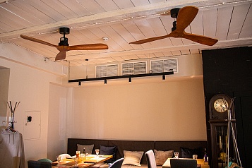 Потолочные вентиляторы Lantau в ресторане Па-Паэлья